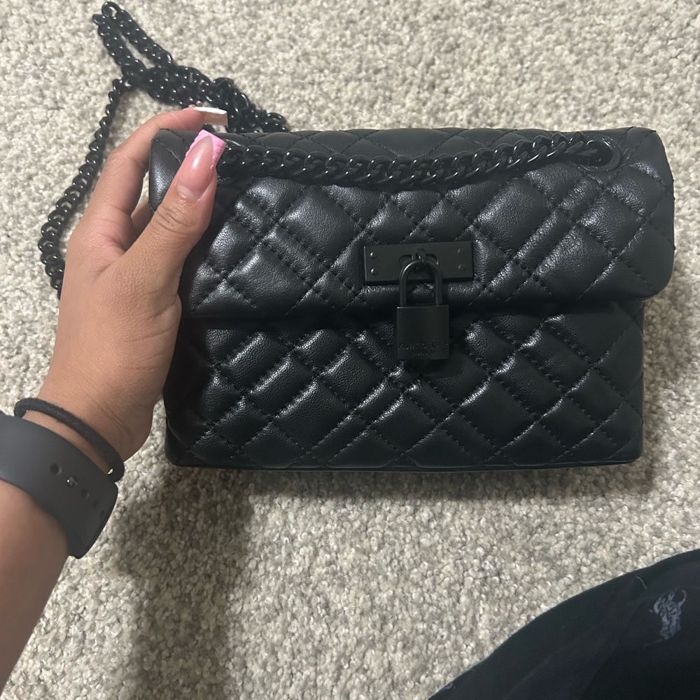 kurt geiger purse.